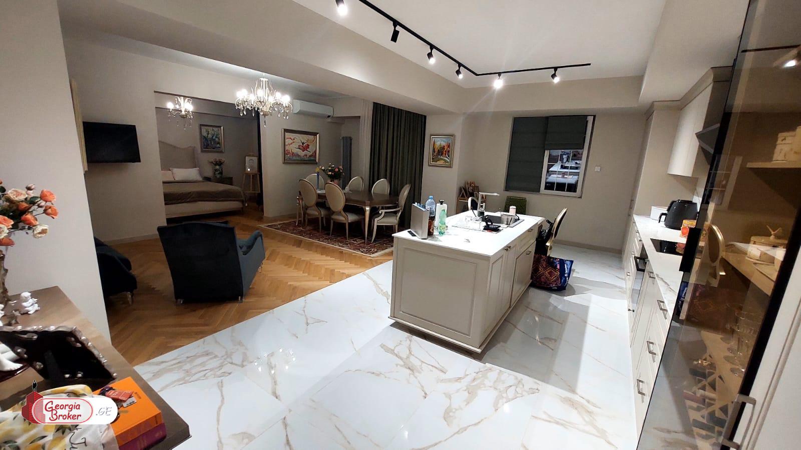 იყიდება ახალი გარემონტებული 2 ოთახიანი ბინა  ბაგებში